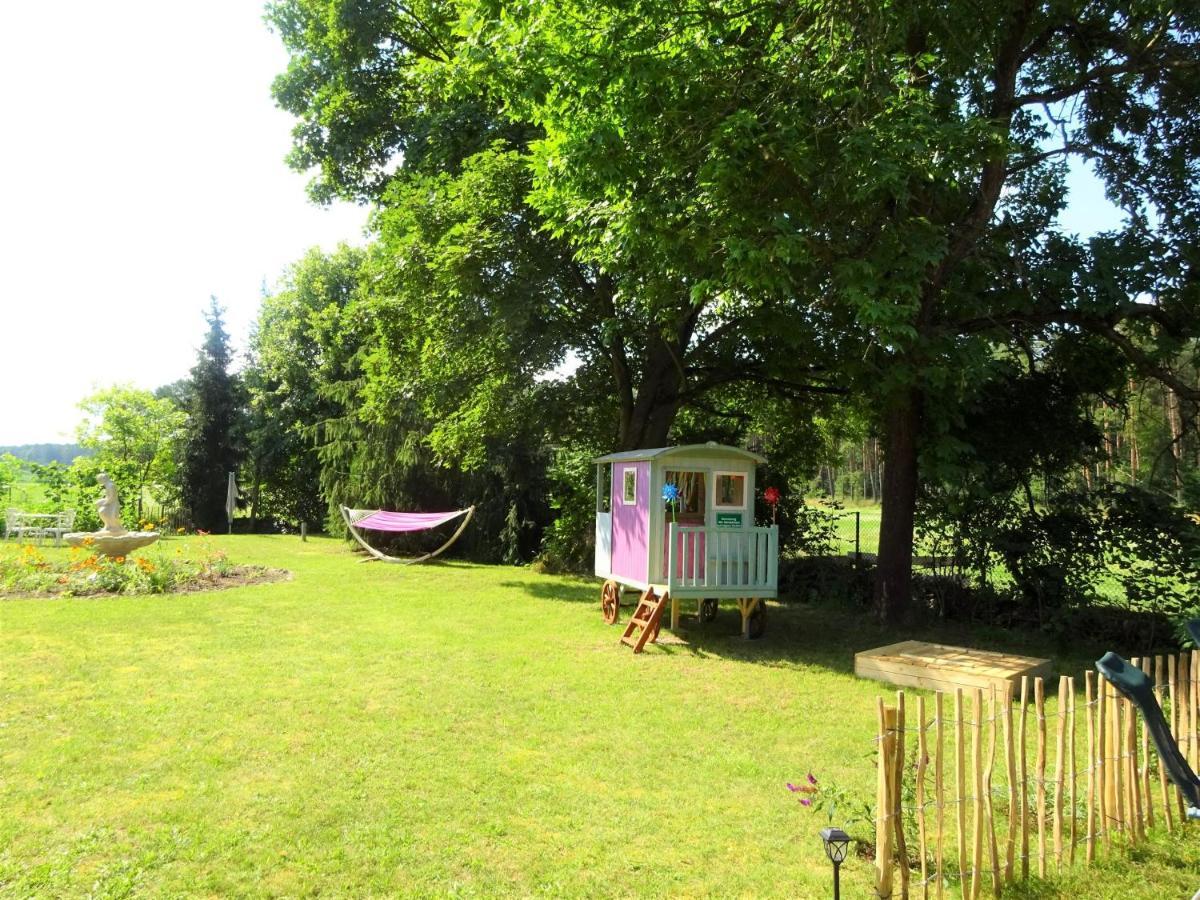 Ferienanlage Waschbär Country Templin Exteriör bild